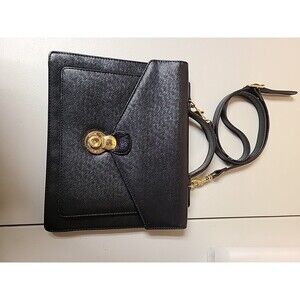 Le Sabbi Womens Shoulder Bag Black Leather Padded Gold Hardware Sz M